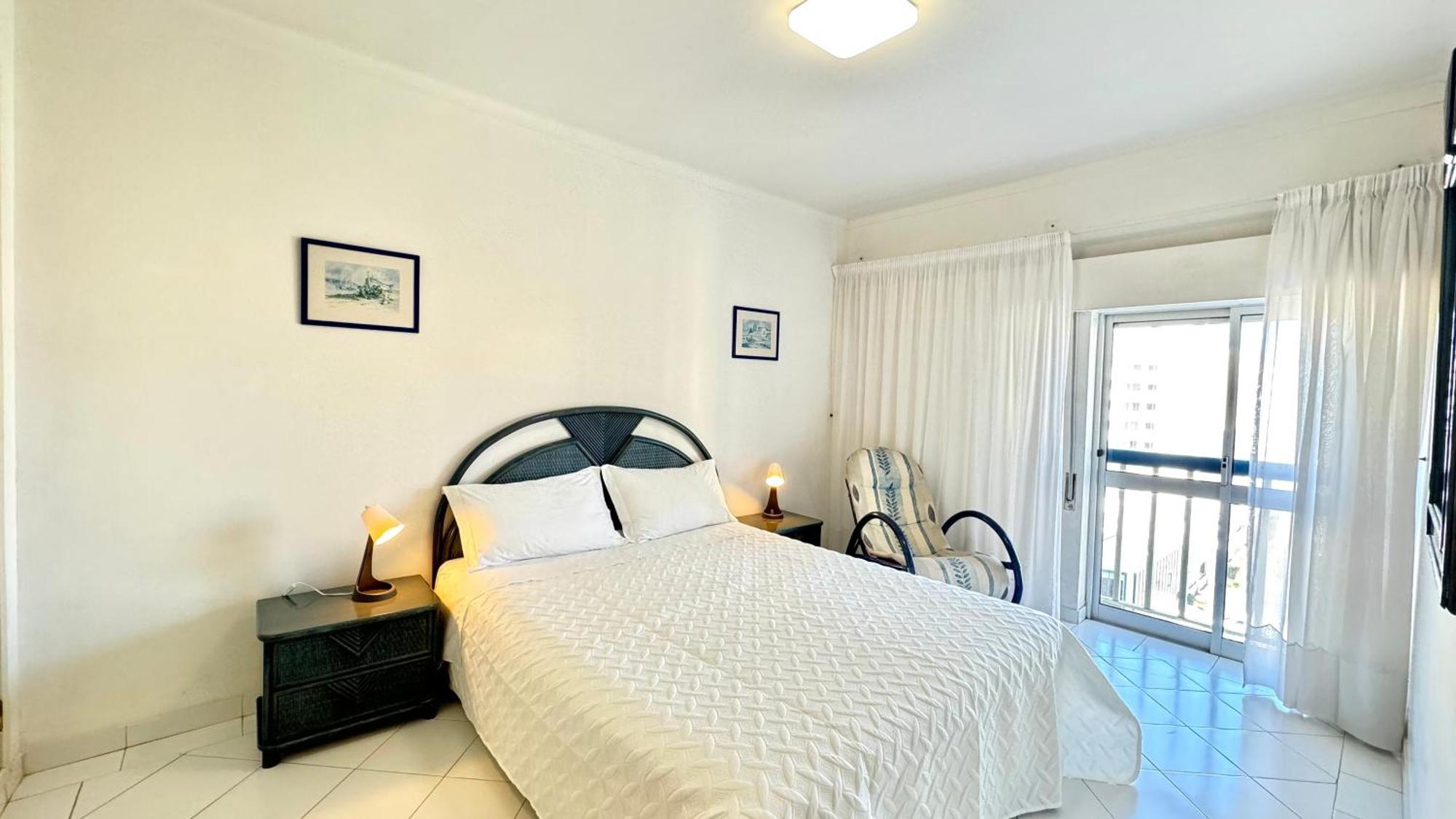 Praia Da Rocha, 605 Concorde, Charming Apartment With Sea View, Internet And Parking, By Ig Портиман Екстериор снимка